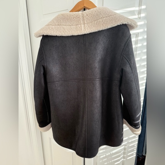 Faux Shearling jacket from Mango never worn - Picture 2 of 6